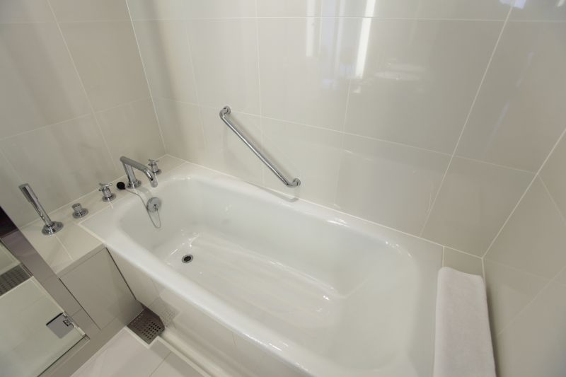 Bathtub Installation Costs — Cost of Bathtub Installation